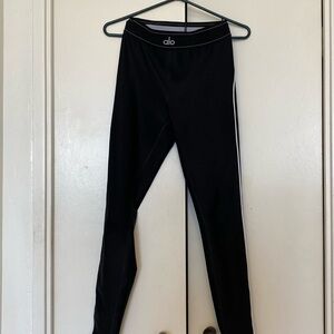 Alo High-Waist Suit-Up legging